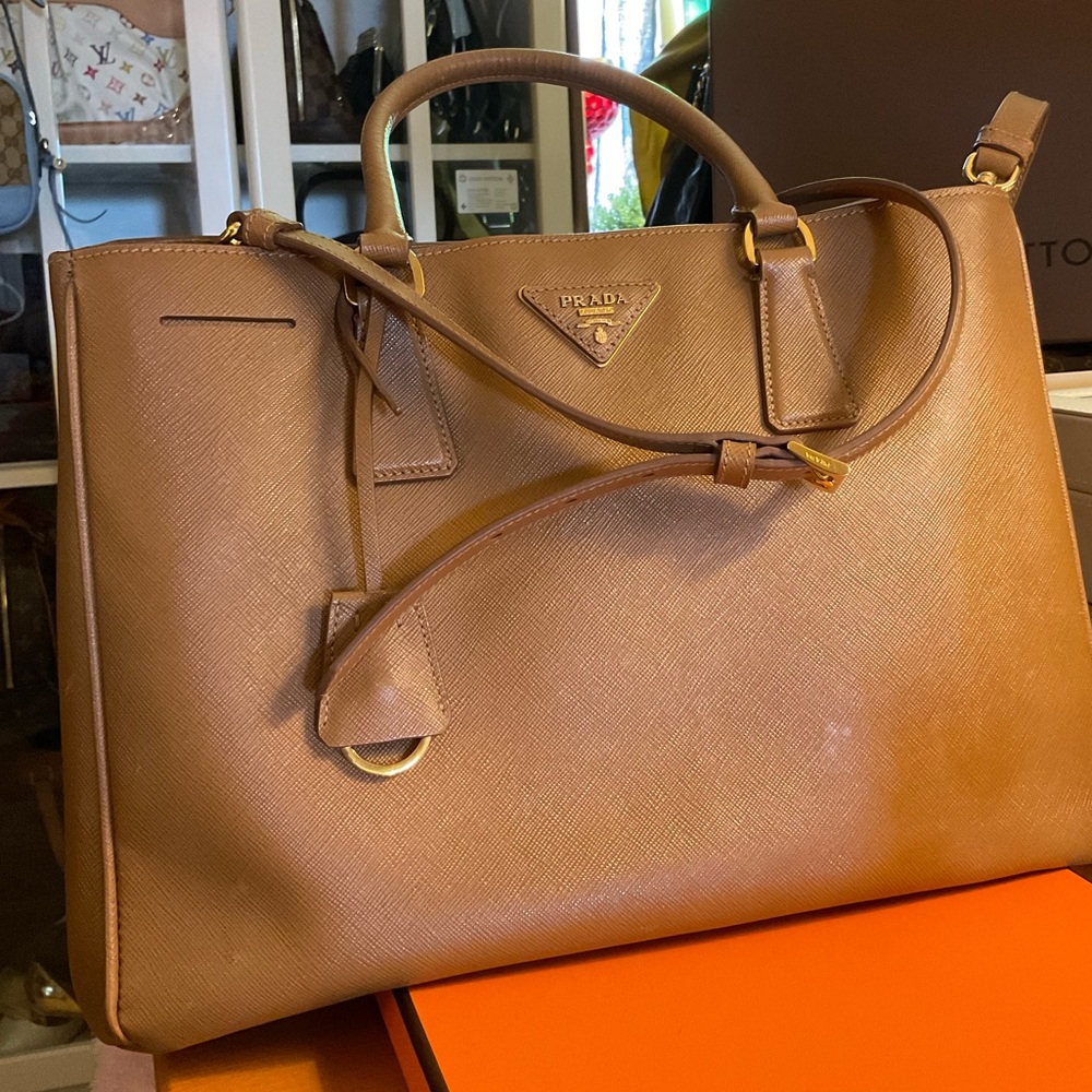 Safiano two way bag